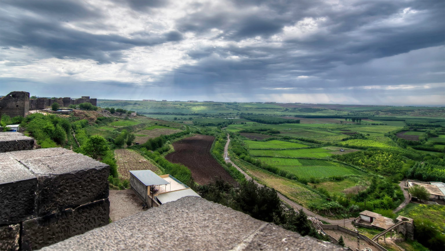 Hevsel-Bahcaleri-Diyarbakir